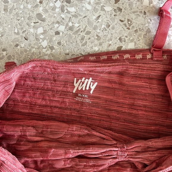 Yitty Nearly Naked Shapewear Jacquard
Bandeau XL/XXL With a Removable Straps - Picture 10 of 10